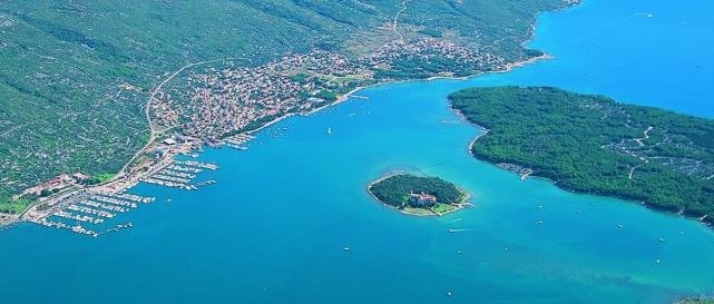 Откриха жена на отдалечен хърватски остров в Адриатическо море която